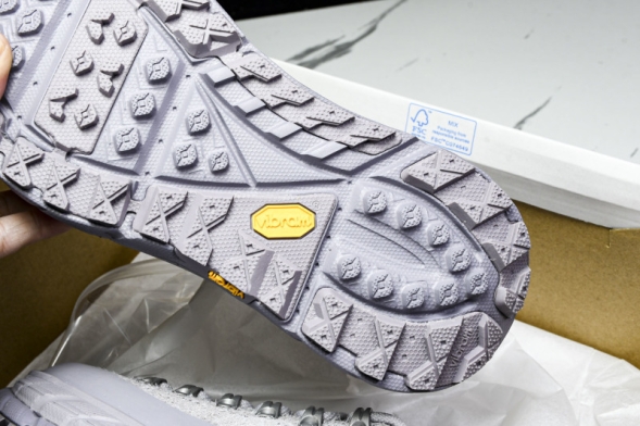 Hoka Tor Summit 155394 ARLS 