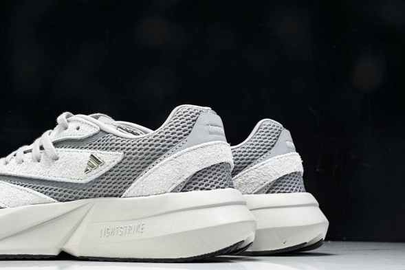 Adidas Lightblaze JQ9975 