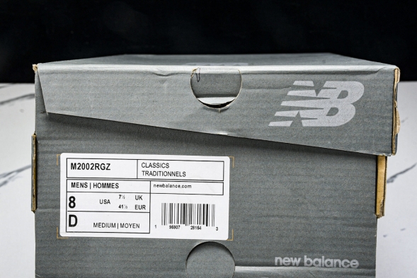 New Balance 2002R M2002RGZ 