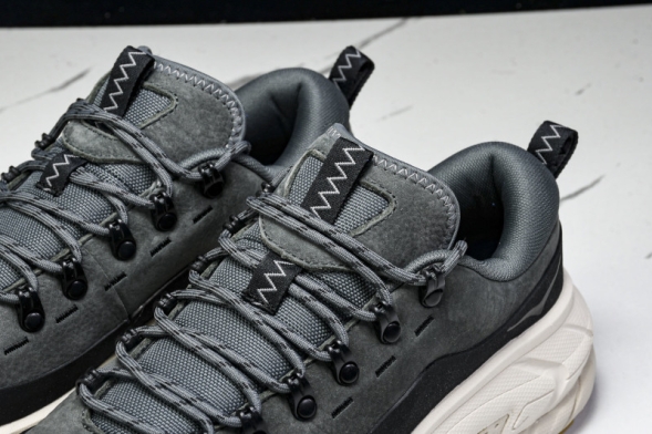 Hoka Tor Summit 1147952 OLC 