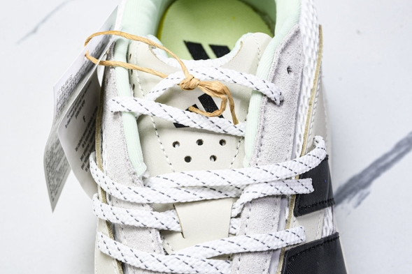 Adidas Lightblaze JP8363 