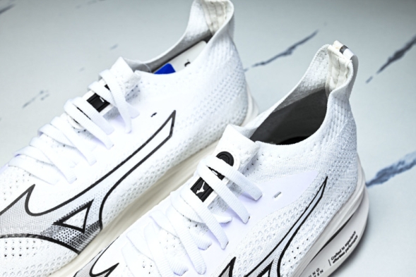 Mizuno Neozen J1GC252802 