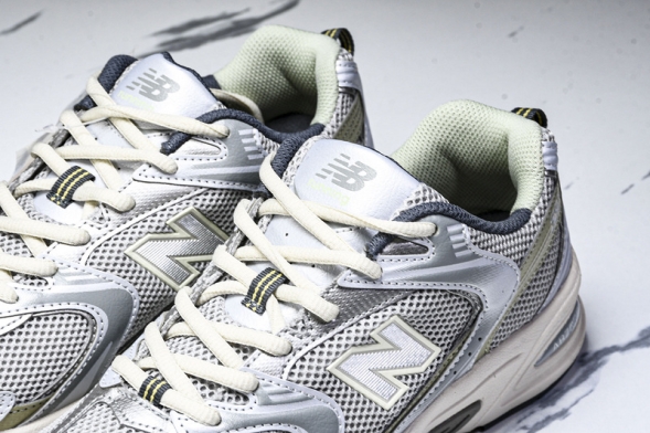New Balance 530 Y2K MR530KMW 