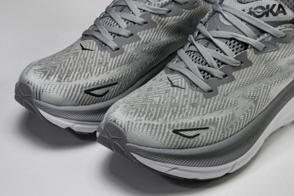 Hoka Clifton 9 1132210 HMBC 