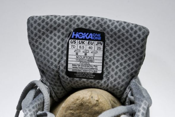 Hoka Clifton 9 1132210 HMBC 