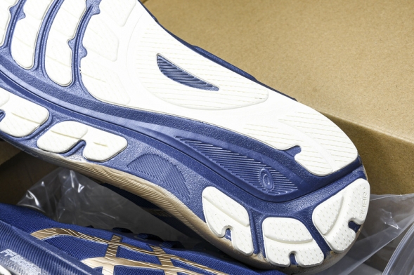 Asics Gel-kayano 31 1011B950-400 