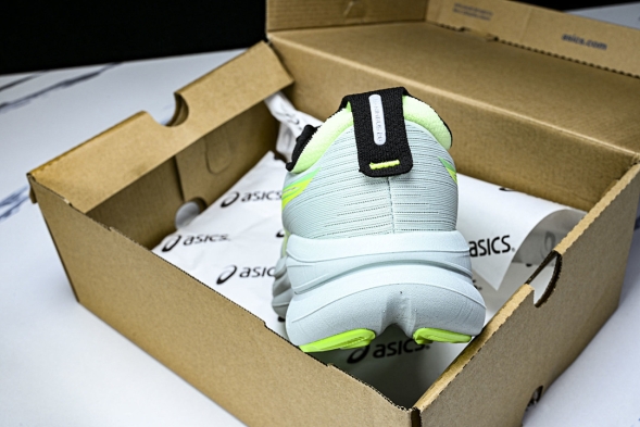 Asics Gel Nimbus 28 1011C127-200  