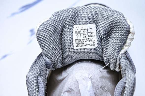 Asics Gel-Cumulus 16 TG 1203A733-101 