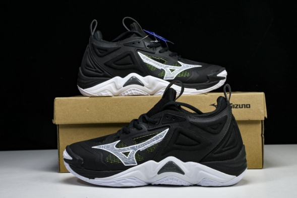 Mizuno Wave Momentum V1GA231252 