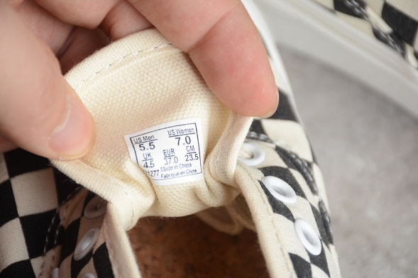 Vans Authentic VN0A3MU528M 