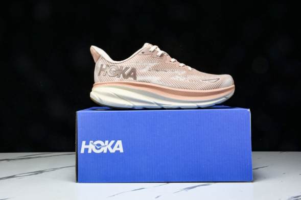 Hoka Clifton 9 1127896 SNC 