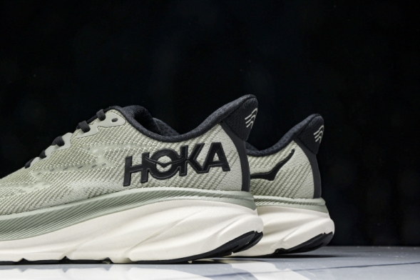 Hoka Clifton 9 1127895 SSFR 