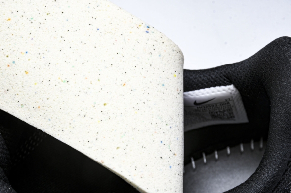 Nike Air Zoom Pegasus Premium HQ2592-008 