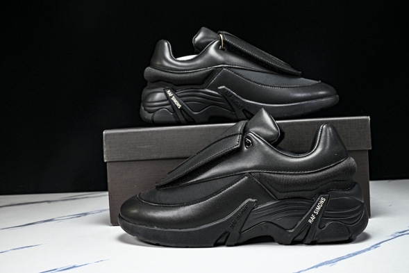 Raf Simons Cylon-21 Antei HR740001S 