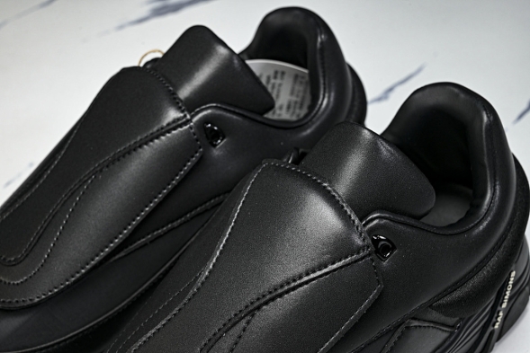 Raf Simons Cylon-21 Antei HR740001S 