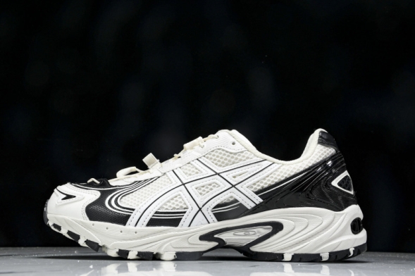 Asics Gel-Kahana TR V4 1203A497-100 