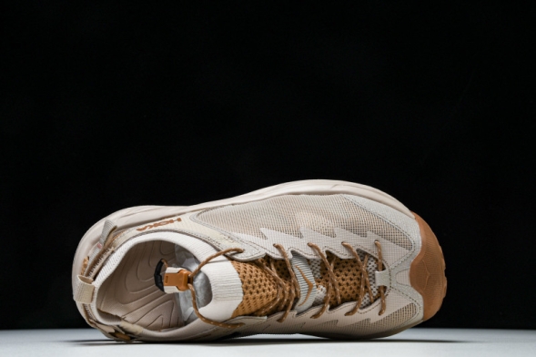 Hoka Hopara 2 1147670 CMCD 