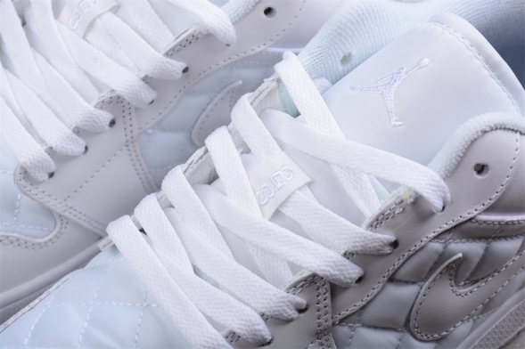 Nike Air Jordan 1 low Quilted Triple White DB6480-100 
