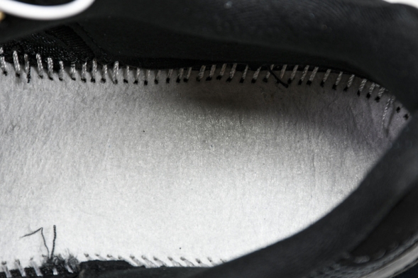 New Balance 9060 U9060NR 