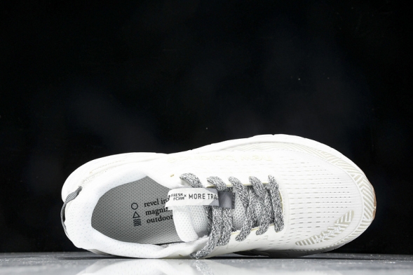 New Balance Fresh Foam X More V3TDS MTMORUD3 