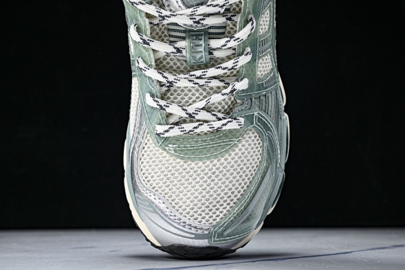 Asics Gel-Kayano 12.1 x Ronnie Fieg 1203A675-100 