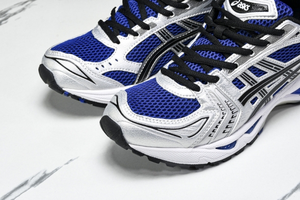 Asics Gel-Kayano 14 1201A019-401 