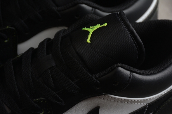 Nike Air Jordan 1 low DO8244-003  