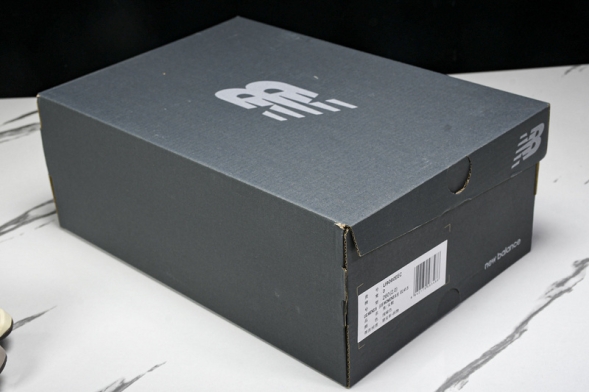 New Balance 9060 U9060EEC 