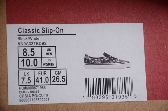 Vans Classic Slip-On Bandana VN0A33TBD9S 