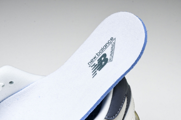 New Balance 9060 U9060ESD 