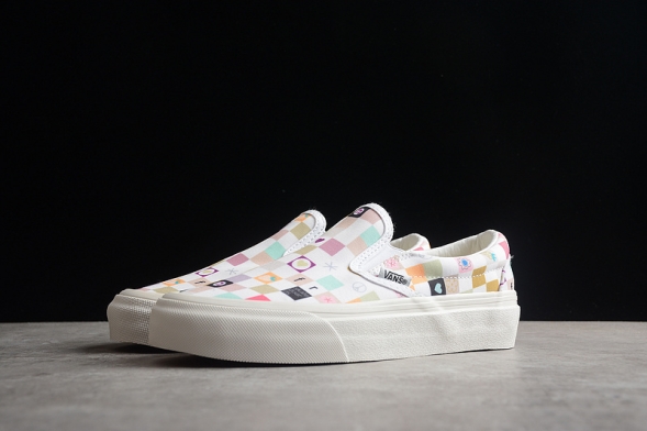 Vans Slip-On VN0A54FM018 