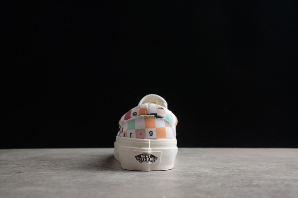 Vans Slip-On VN0A54FM018 