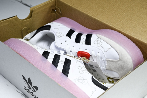 Adidas Samba Vegan OG x Hello Kitty IG4450 