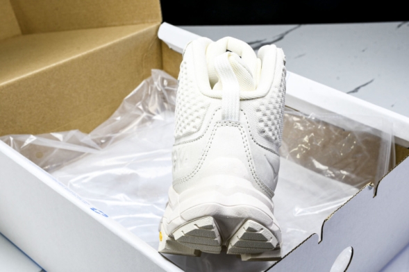 Hoka Kaha 2 Mid GTX 1130529 SSEG 