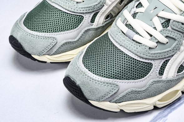 Asics Gel-NYC 1203A383-302 