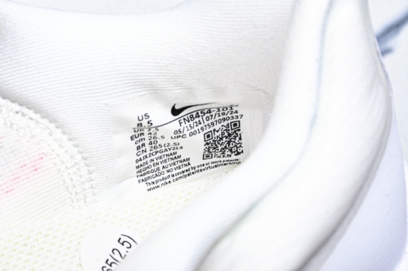 Nike Zoom Fly 6 FN8454 101 