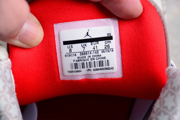 ​Nike Air Jordan 3 Retro 136064-140 