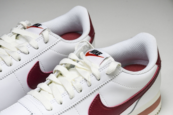 Nike Cortez Classic DN1791 103 