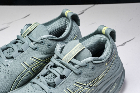 Asics Gel-Nimbus 26 1011B794-300  