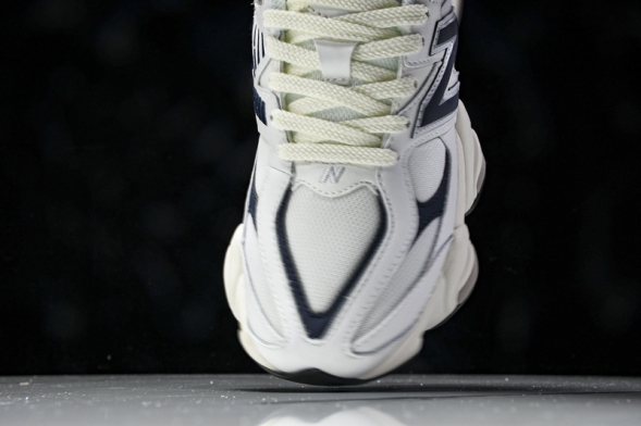 New Balance 9060 U9060VNB 