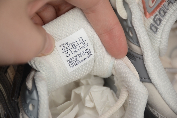 Asics Gel-1090 v2 1203A243-021 