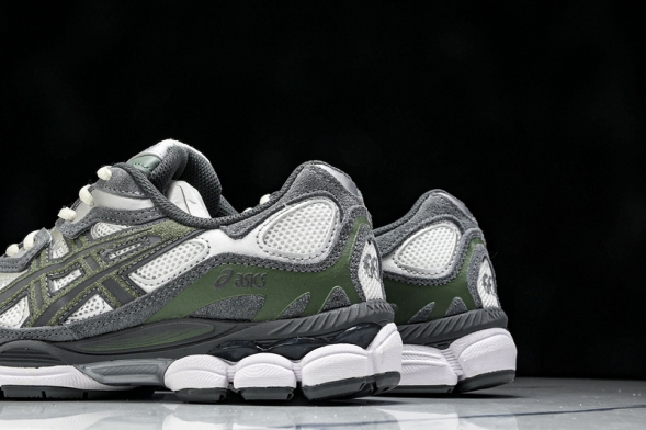 Asics Gel-NYC 1203A383-101 