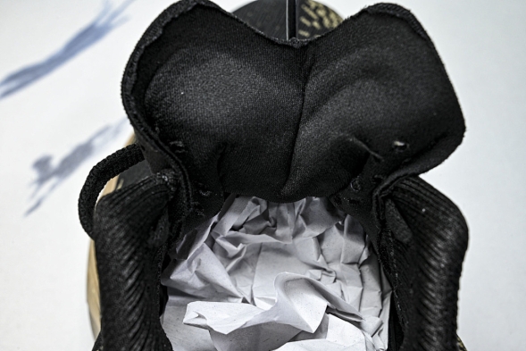 Asics Novablast 4 1011B924-001 