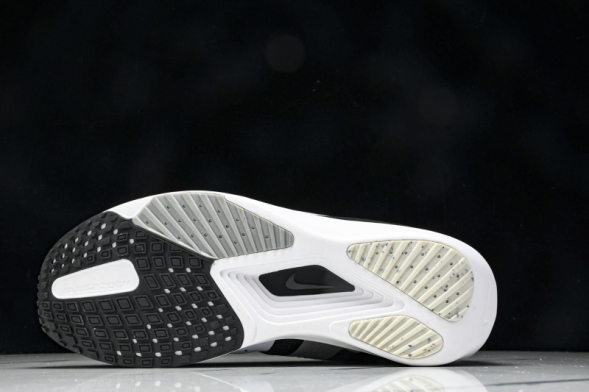 Nike Zoom Rival Fly 4 FV6040-001 