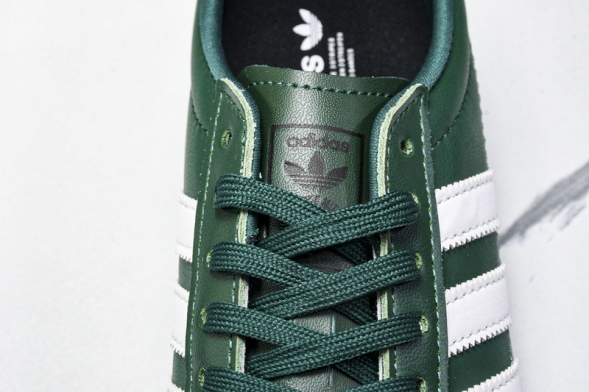 Adidas Tokyo W JR1270 