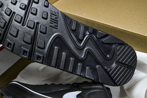 Nike Air Max 90 HV4517 002 