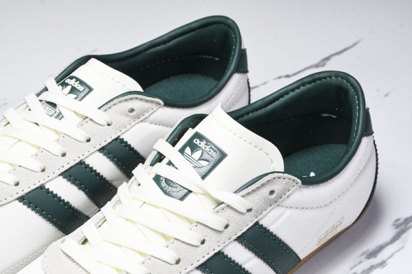 Adidas Tokyo W JP9705 