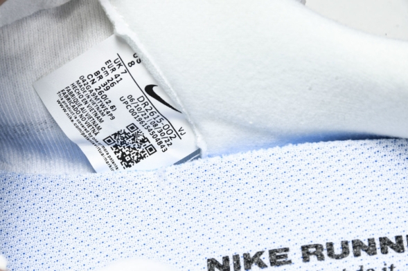 Nike ZoomX Invincible Run Flyknit 3 DR2615 002 