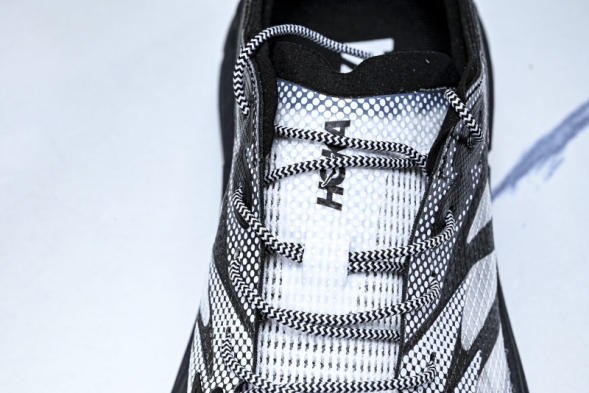 Hoka One One Mafate Speed 4 1168971 BWHT 