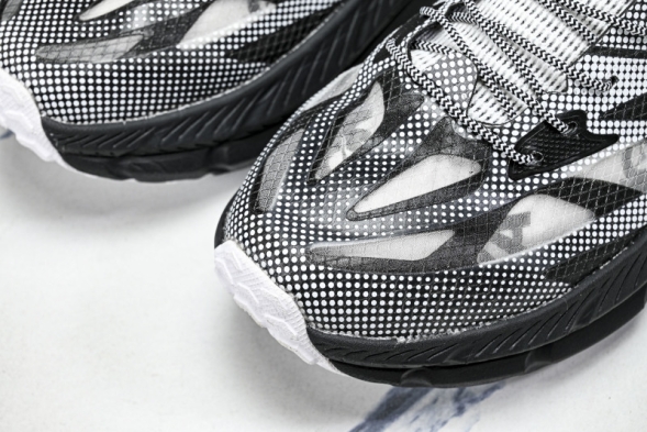 Hoka One One Mafate Speed 4 1168971 BWHT 